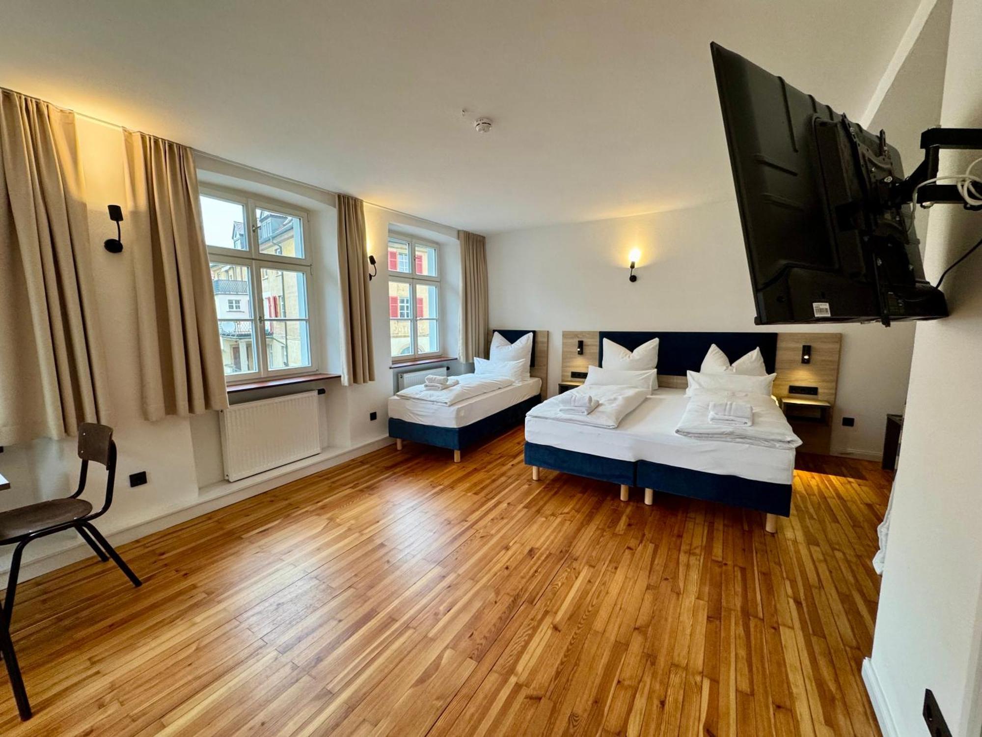 באמברג Hopfenhotel Am Adenauerufer מראה חיצוני תמונה
