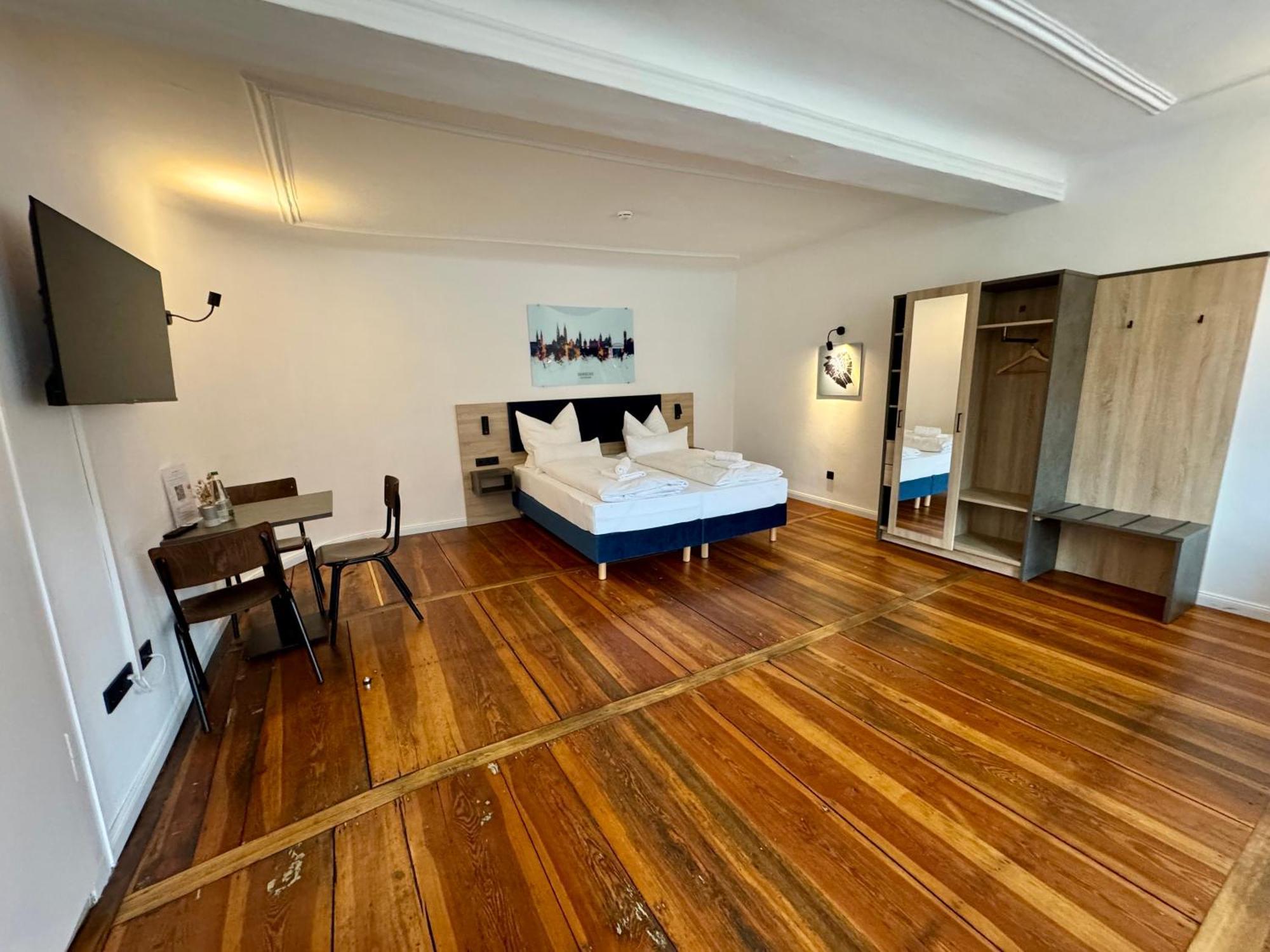 באמברג Hopfenhotel Am Adenauerufer מראה חיצוני תמונה